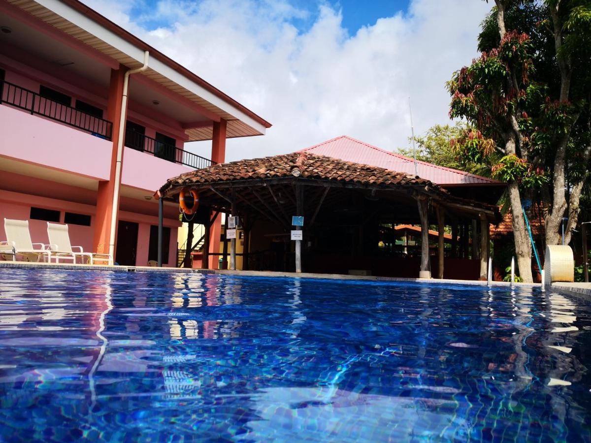 Hotel Nany Brasilito Buitenkant foto