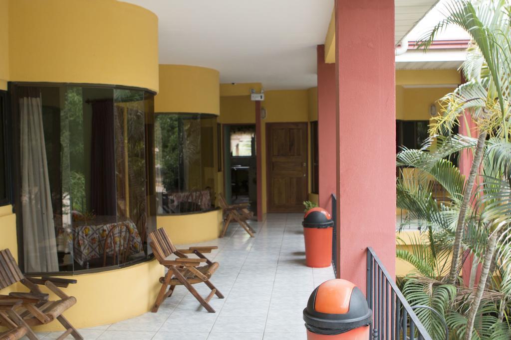 Hotel Nany Brasilito Buitenkant foto