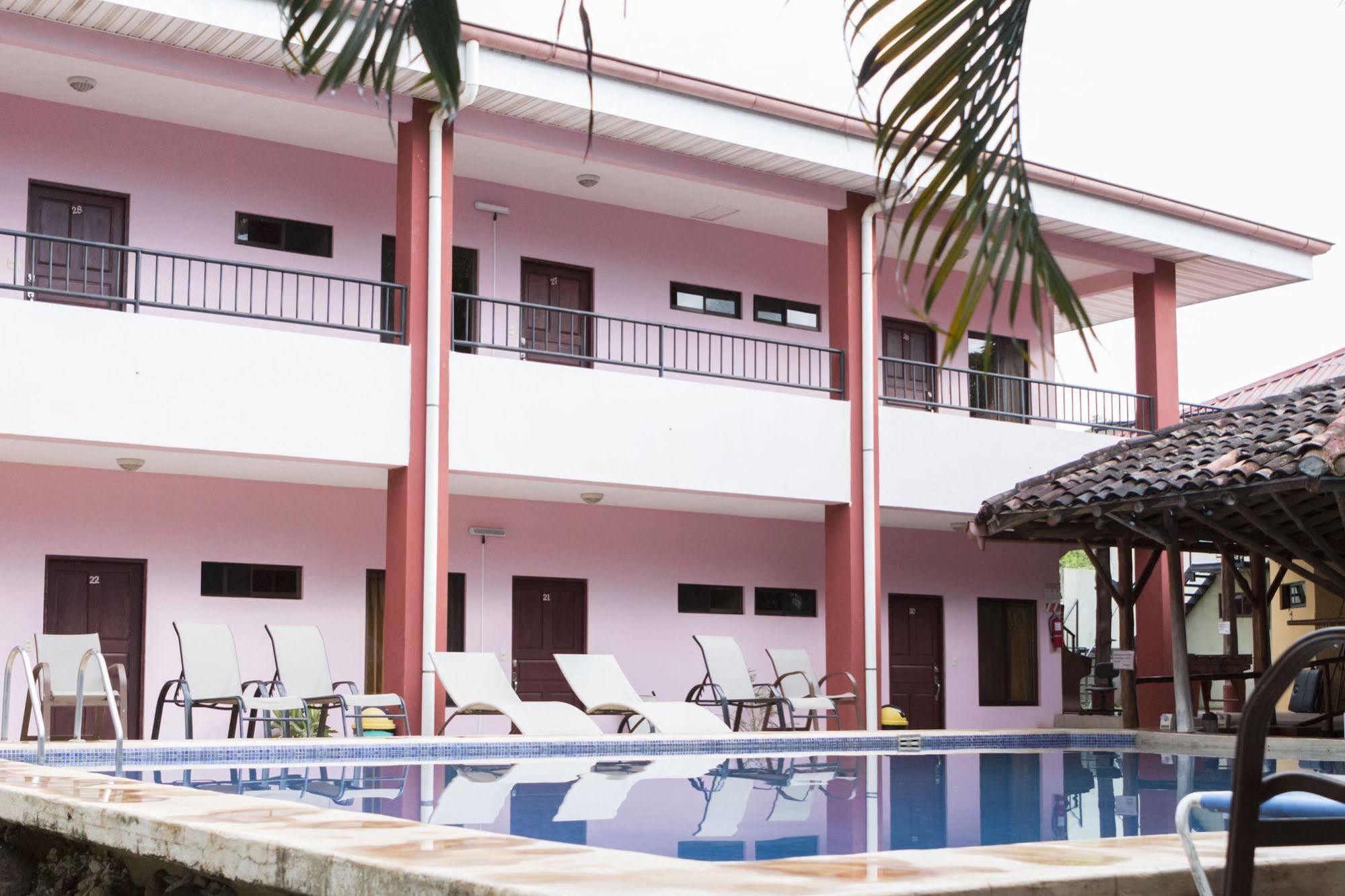 Hotel Nany Brasilito Buitenkant foto